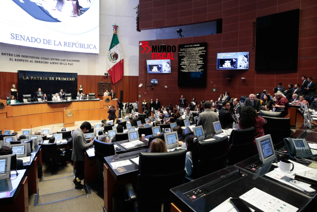 México proyecta ingresos tributarios por 6.26 billones de pesos en 2027. Revisa los montos de impuestos, cuotas de seguridad social y derechos.